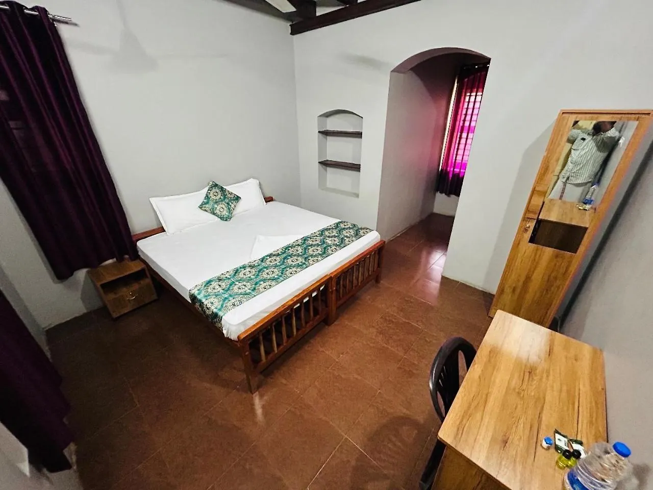 Era Heritage Inn 科泽科德 0*,