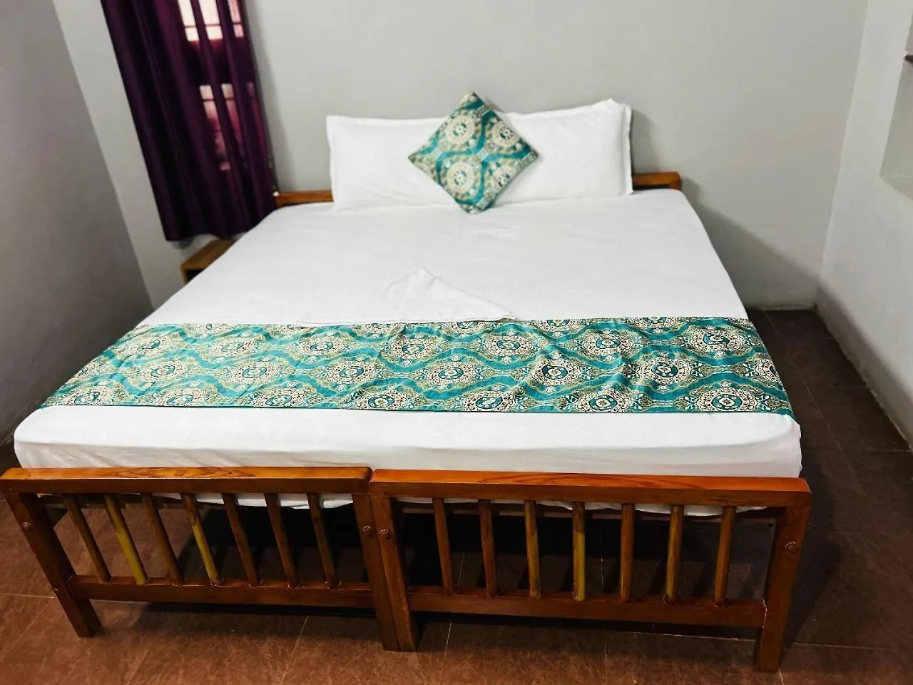 Era Heritage Inn 科泽科德 0*,